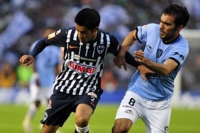 Jogador mexicano do Monterrey apanha com pistola durante assalto