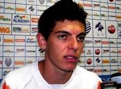 Jean Assis é apresentado no CSA