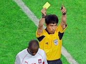 Juiz que apitou na Copa é condenado a mais de cinco anos de prisão