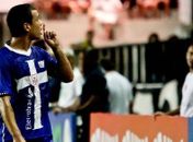 Advogado diz que ação de Bernardo pede fim de vínculo com o Vasco