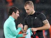 Tietagem de jogadores a Messi irrita diretor do Leverkusen