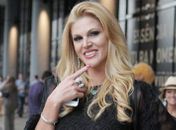 Val Marchiori briga por pensão de R$ 200 mil do ex-marido