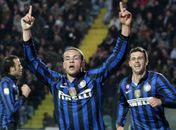 Atacante da Inter pega três jogos de suspensão por cusparada