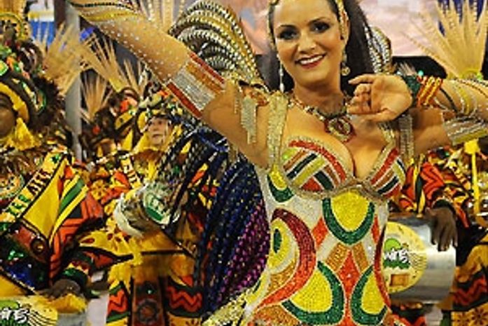 Musa passou mal durante desfile