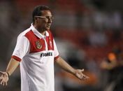 Grêmio oferece R$ 500 mil por mês a Luxemburgo e confia em 'sim'