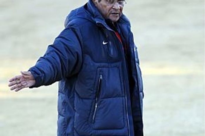 Eusébio é internado em Portugal pela 3ª vez em 2 meses