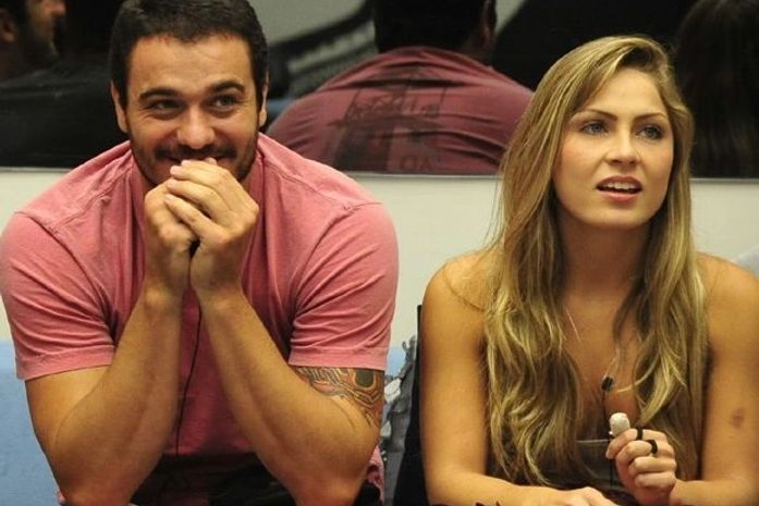 "A traição dele não me surpreendeu", diz ex-namorada de Rafa, do "BBB12"