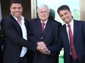 Ricardo Teixeira convoca assembleia oficialmente e pode mudar estatuto da CBF