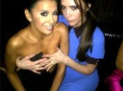 Victoria Beckham 'protege' os seios de Eva Longoria de cliques indiscretos