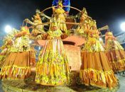 Tijuca levou carros coreografados para a Marquês de Sapucaí