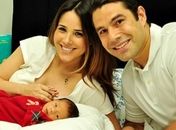 Avós de Wanessa conhecem o bisneto após quase dois meses