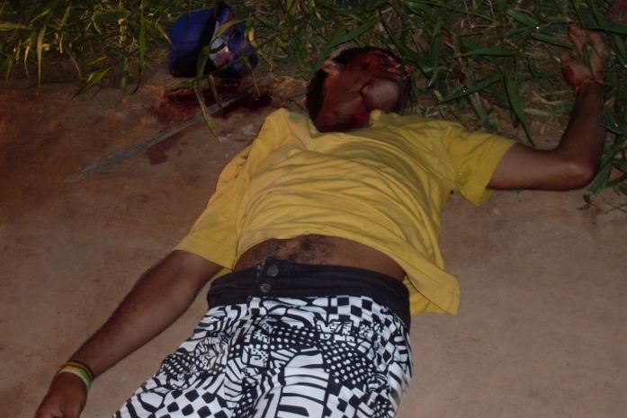 Homem é alvejado com 18 tiros.