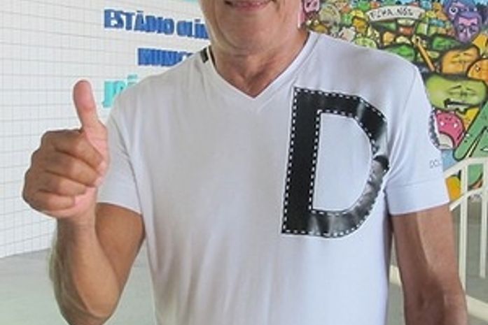 Pai diz que Fred simulou lesão para não ir à Seleção em setembro