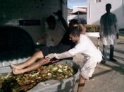 Fera celebra aprovação no curso de Medicina 