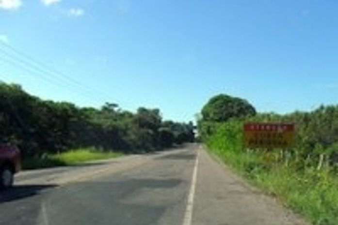 DER reforça sinalização em trecho da AL-101 Norte