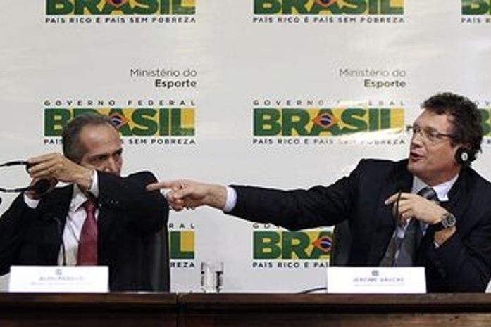 Secretário da Fifa pede desculpas por declarações, diz governo brasileiro