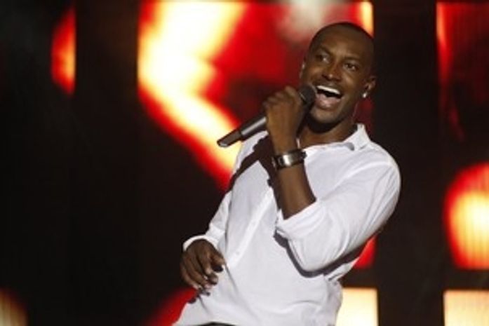 Thiaguinho fará primeiro show solo na final do 'Big Brother'