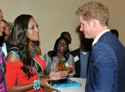 Miss encontra príncipe Harry: 'Casaria com ele'