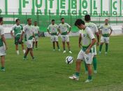 Everlan em treino do Murici