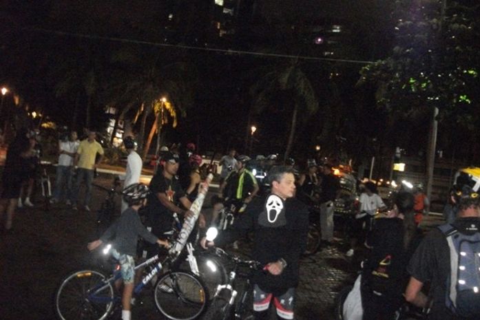 Ciclistas alagoanos vão às ruas contra violência no trânsito