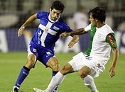 Alecsandro perde pênaltis, mas Vasco vira e vence a 1ª na Libertadores