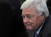 Ricardo Teixeira se licencia da CBF; Marin assume