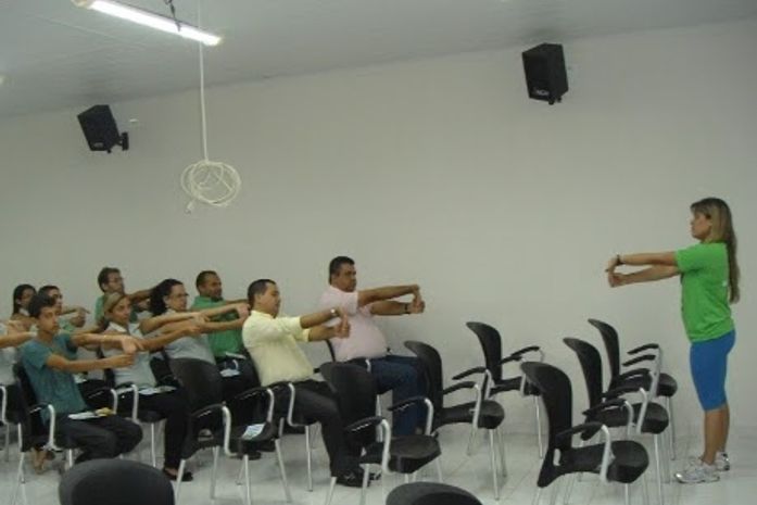 Cerest promove ações educativas com os trabalhadores