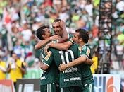 Palmeiras goleia o Botafogo por 6 a 2 e volta à vice-liderança no Paulista