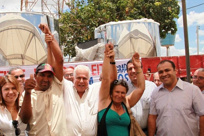 Vice-governador José Thomaz Nonô participa da entrega de equipamentos para comunidades de Bomcaradá e Pinicada