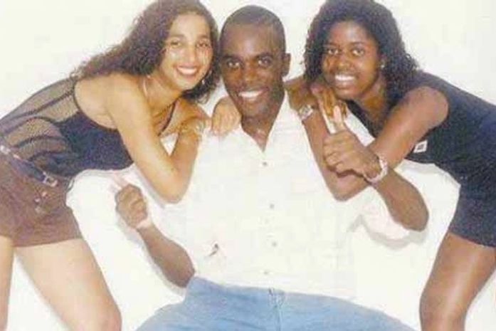 Cai na rede foto de Valesca Popozuda irreconhecível antes da fama