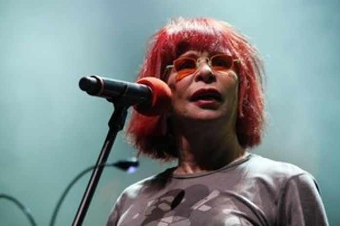 Música de Rita Lee ultrapassa hit de Michel Teló em site de downloads