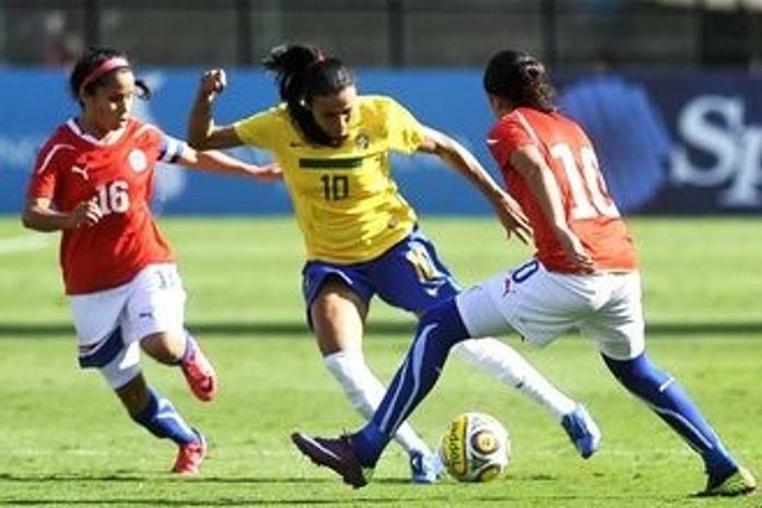 EUA seguem na liderança do ranking de futebol feminino; Brasil é 4º