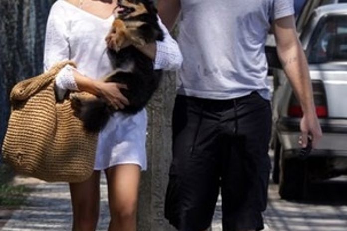 Jornal: Rumores sobre Isis Valverde teriam desagradado família de namorado