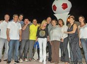 Renan, Mosart e Almeida (E) com Márcio Canuto e familiares durante a solenidade
