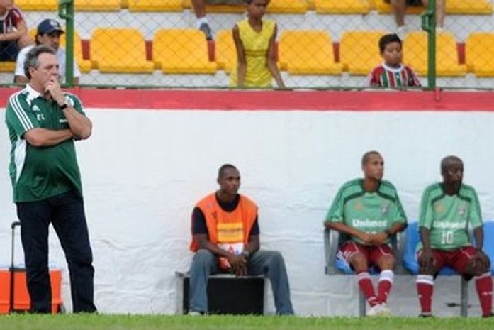 Abel lamenta chances desperdiçadas pelo Flu: 'Não era o nosso dia'