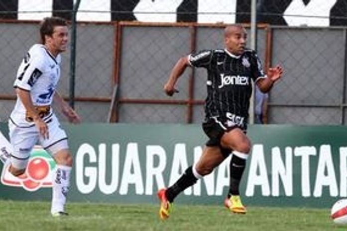 Timão domina jogo, mas apenas empata com o Comercial