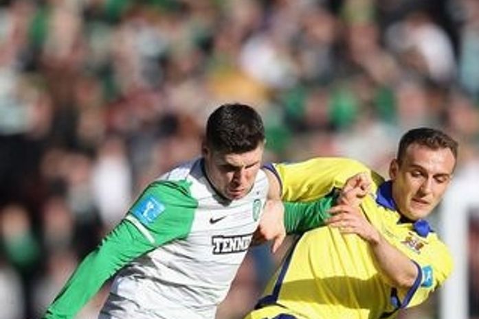 Pai de jogador morre ao assistir título do filho na Copa da Escócia