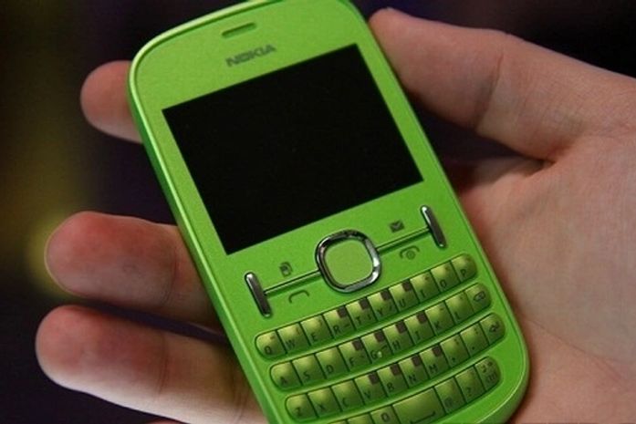 Internet no celular? Saiba qual a melhor operadora para planos pré-pagos