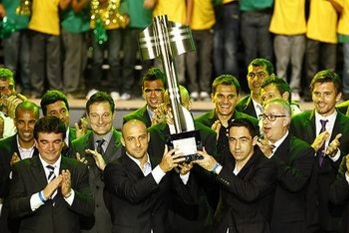Corinthians lidera e Palmeiras só terá 1 jogo na TV no Brasileiro-2012