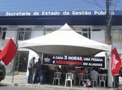 Em vigília, Policiais Civis aguardam reunião com a Segesp