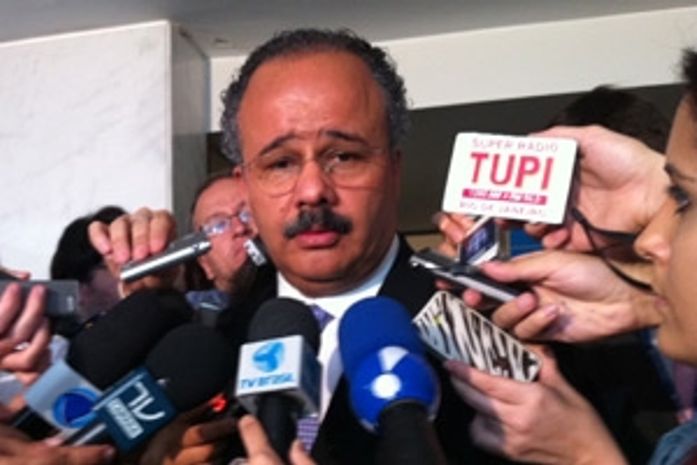 'Perdi o debate', afirma relator da Lei Geral da Copa