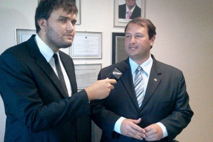 Dudu é entrevistado por Ronaldo Rios