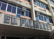 Com 37 de funcionamento, Ed. Palmares fica interditado