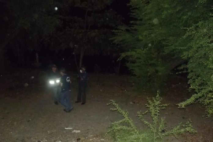 Corpo do jovem estavana às margens da lagoa