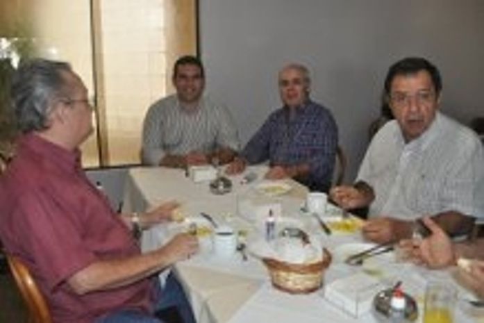 Economistas reunidos