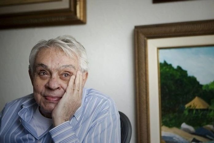 Humorista Chico Anysio recebe homenagens no Ceará