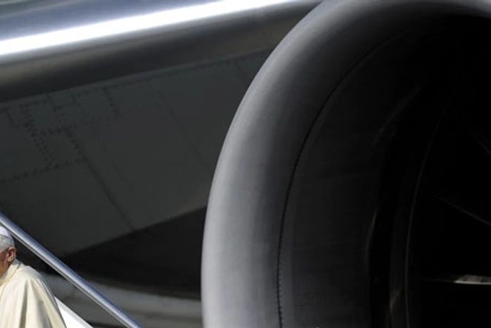 Comunismo não funciona mais em Cuba, diz Bento XVI