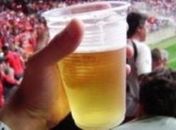 Projeto em Minas Gerais propõe cerveja só até intervalo de jogo
