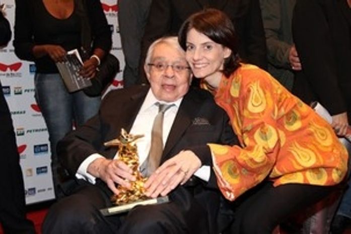 'A dor é dilacerante', diz Malga Di Paula sobre morte de Chico Anysio