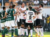 Corinthians vira em 3 min e tira invencibilidade do Palmeiras